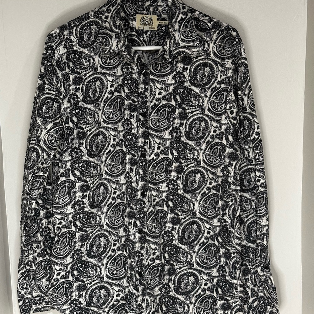 Juicy Couture Black and White Paisley Shirt. Size L.